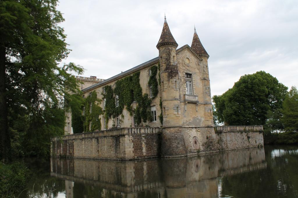 Chateau Lamothe Du Prince Noir - B&B Saint-Sulpice-et-Cameyrac Exterior photo